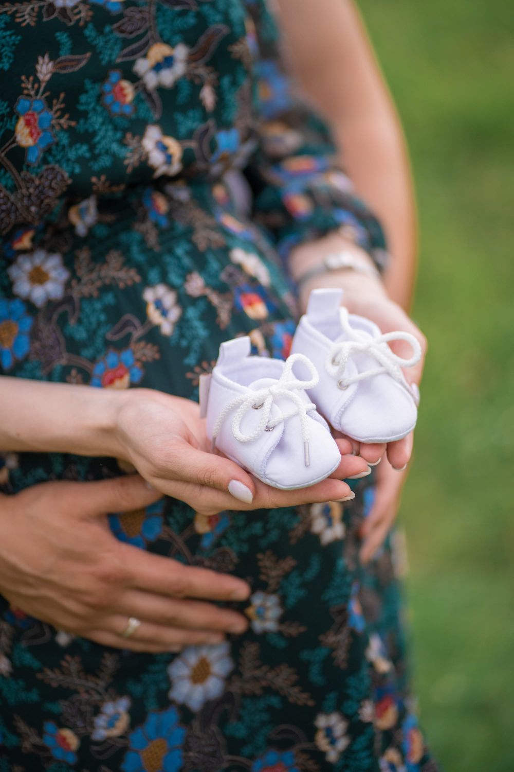4 Tips &amp; Ideas for Maternity Photoshoots
